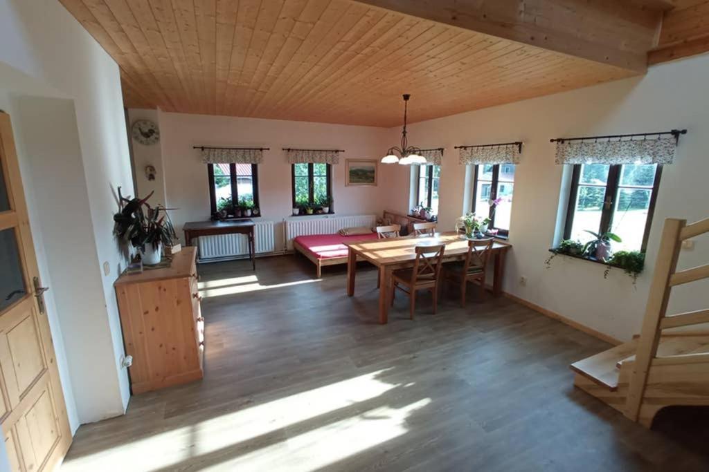 Chalupa bez hranic Krompach Exterior foto